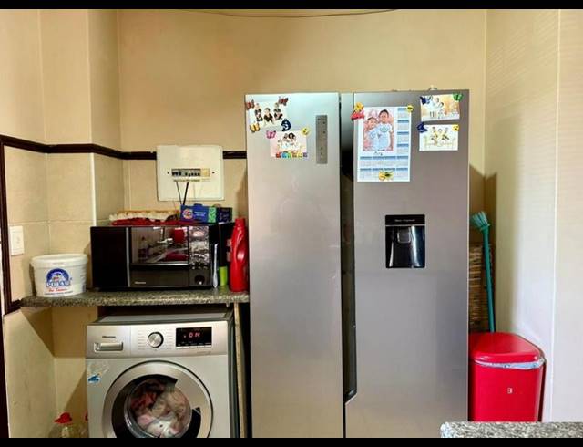 2 BEDROOM APARTMENT FOR SALE IN KARENPARK